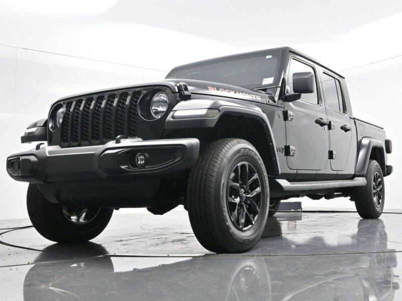 2023 Jeep Gladiator Sport S