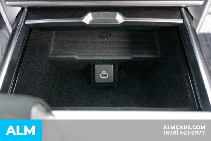 2024 Land Rover Range Rover P400 SE