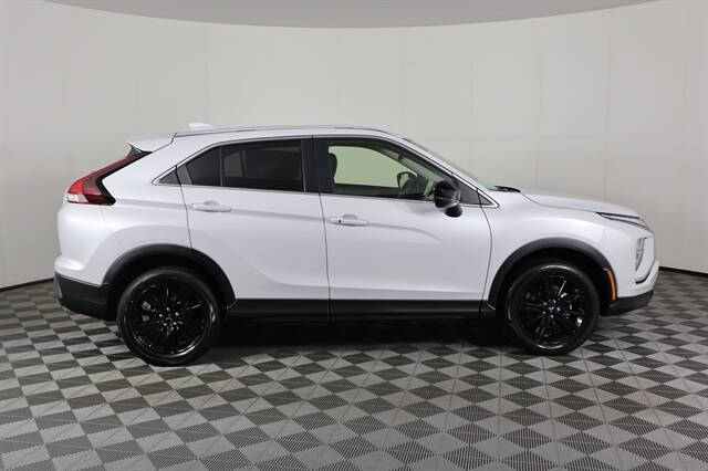 2026 Mitsubishi Eclipse Cross LE