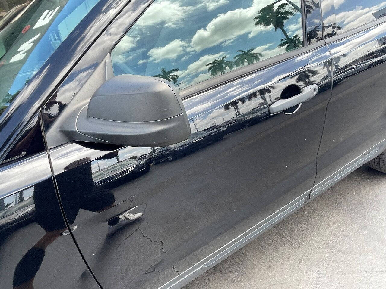 2018 Ford Explorer  - $17,900