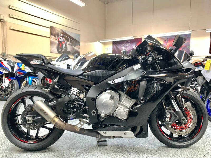 Yamaha r1 2019 online for sale