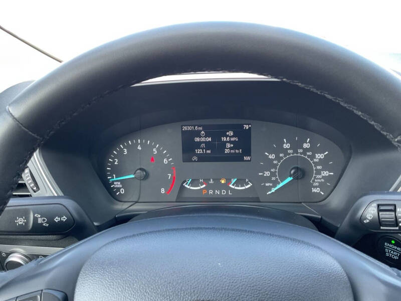 2022 Ford Escape SE