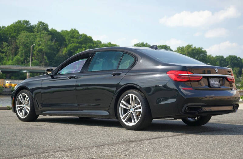 2018 BMW 7 Series 740i