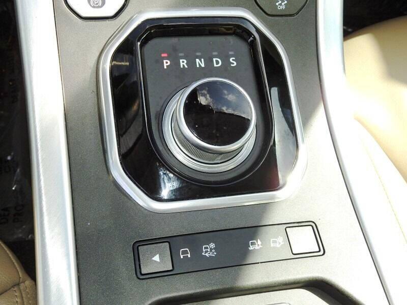 2015 Land Rover Range Rover Evoque  - $18,900