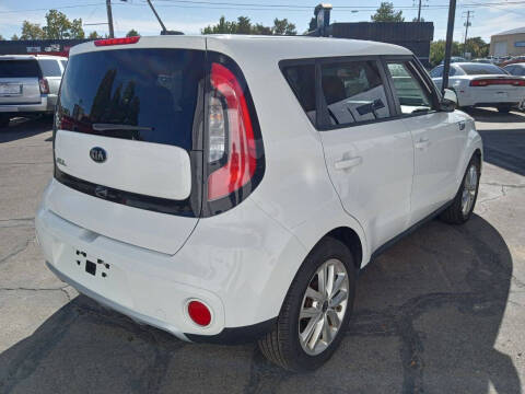 2018 Kia Soul +