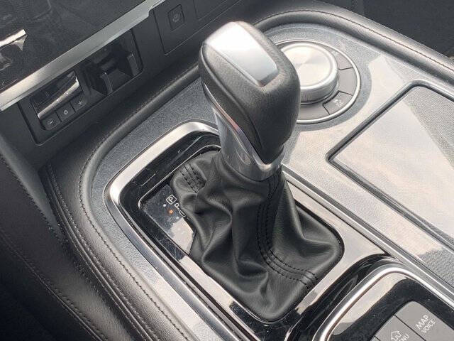 2022 Nissan Armada SV