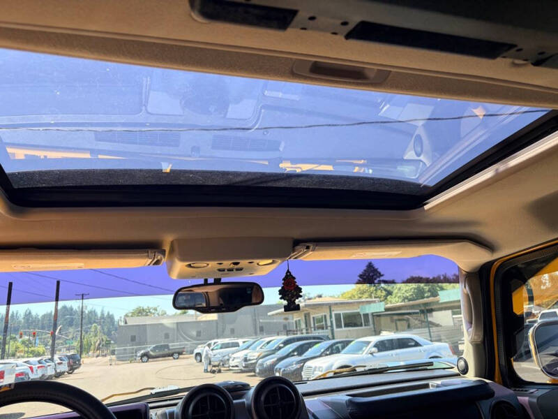2003 HUMMER H2