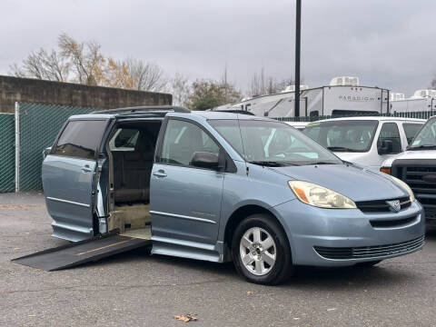 2005 Toyota Sienna for sale at Beaverton Auto Wholesale LLC in Hillsboro OR