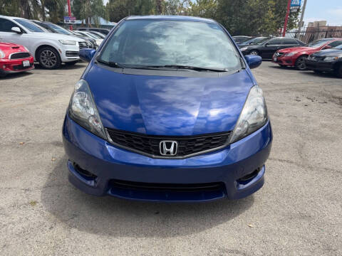 2013 Honda Fit Sport