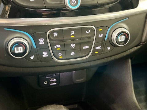 2022 Chevrolet Traverse RS