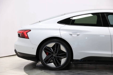 2022 Audi RS e-tron GT quattro