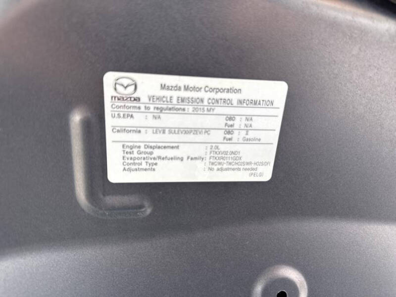 2015 Mazda MAZDA3 i Sport