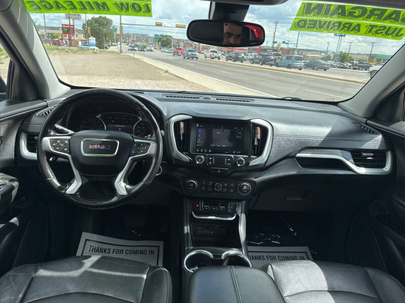 2021 GMC Terrain SLT