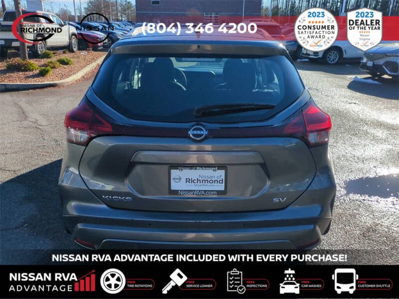 2022 Nissan Kicks SV