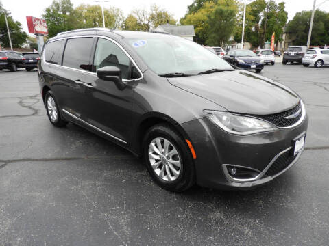 2019 Chrysler Pacifica Touring L