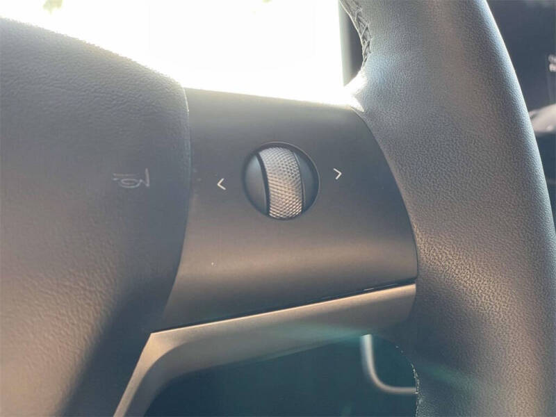 2024 Tesla Model Y Performance