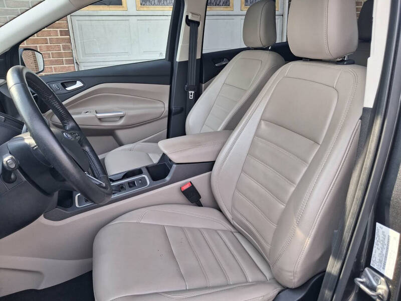 2019 Ford Escape SEL