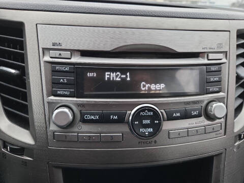 2010 Subaru Outback 2.5i