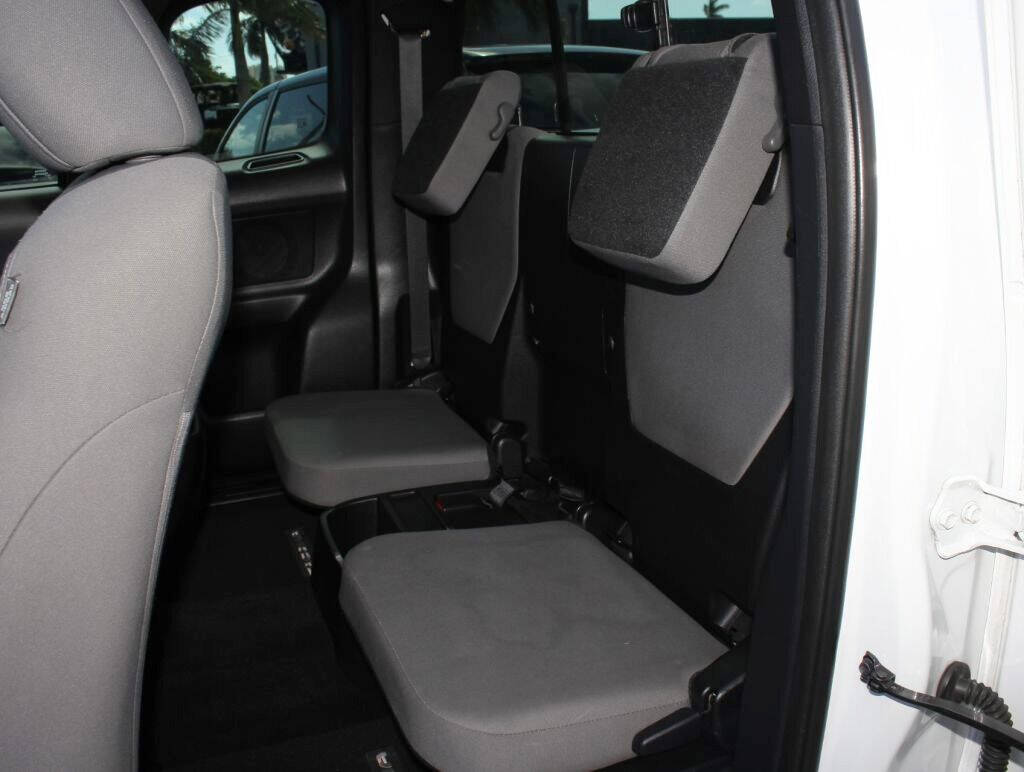 2018 TOYOTA Tacoma Pickup - $20,995