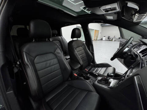 2017 Volkswagen Golf GTI