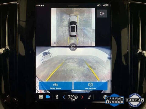 2025 Volvo XC60 B5 Plus Dark Theme