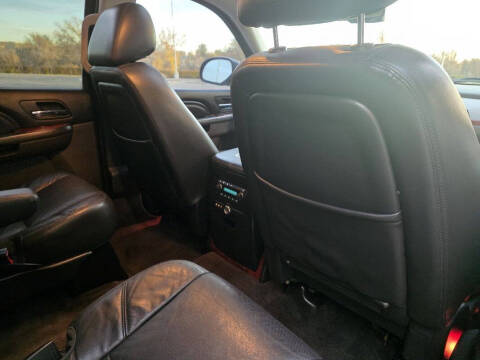 2012 Cadillac Escalade ESV Luxury