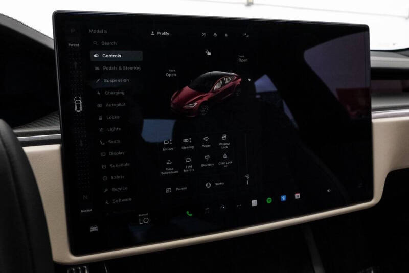 2021 Tesla Model S Plaid