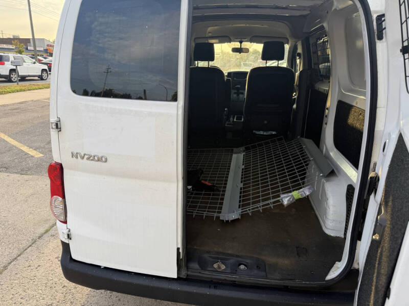 2019 Nissan NV200 S