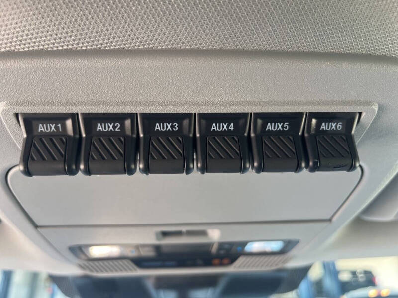 2025 Ford F-350 Super Duty XL