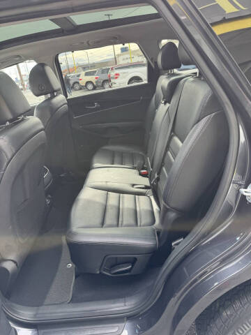 2019 Kia Sorento EX V6