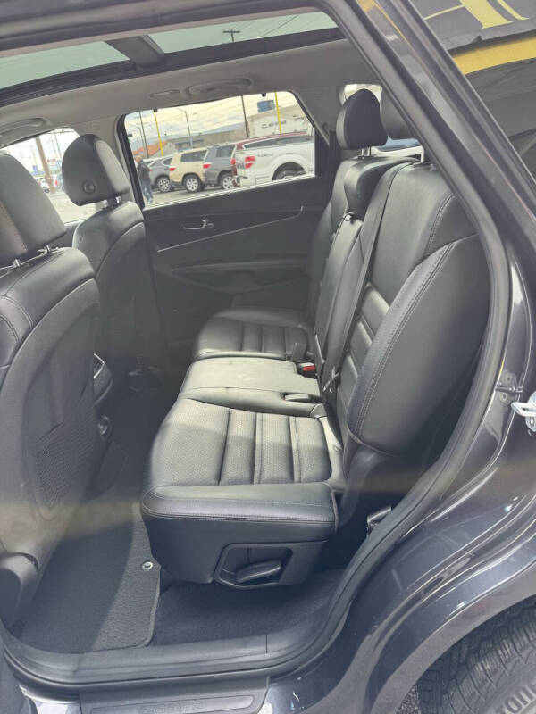 2019 Kia Sorento EX V6
