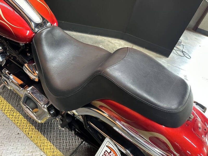 2001 Harley-Davidson® FXSTDI - Softail® Deuce I
