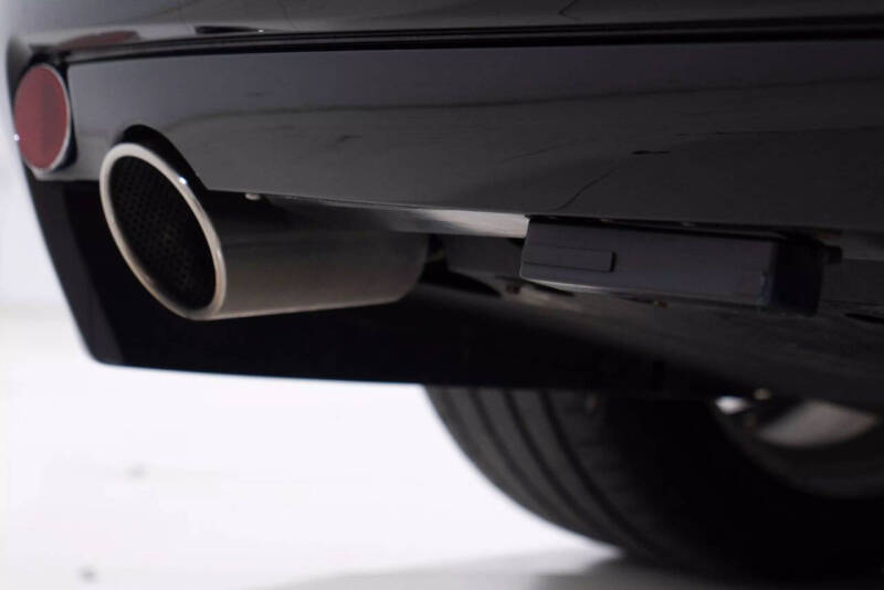 2006 Aston Martin V12 Vanquish S