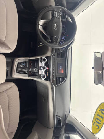 2019 Hyundai Elantra