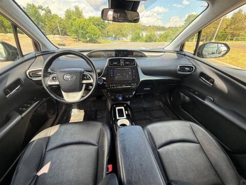2017 Toyota Prius Three Touring