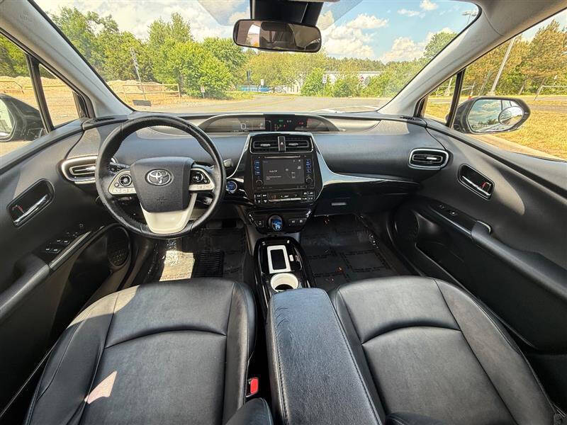 2017 Toyota Prius Three Touring