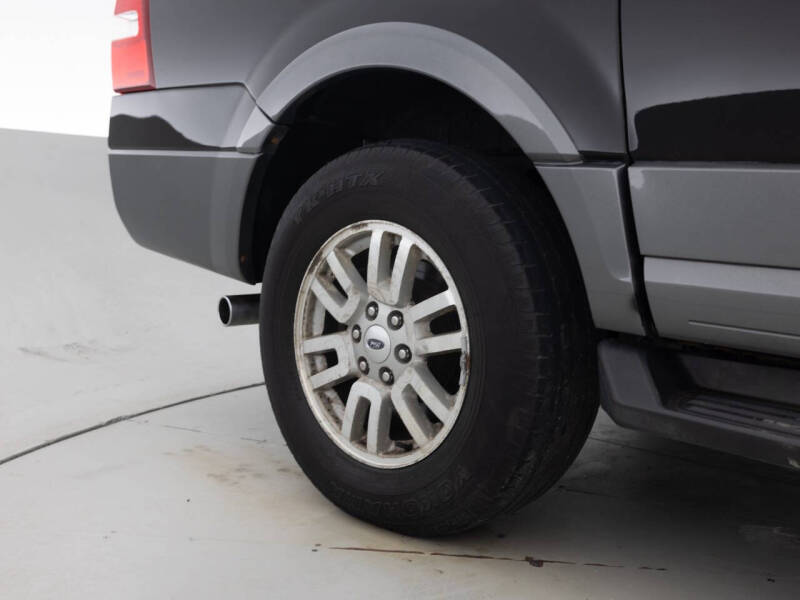 2011 Ford Expedition EL XLT