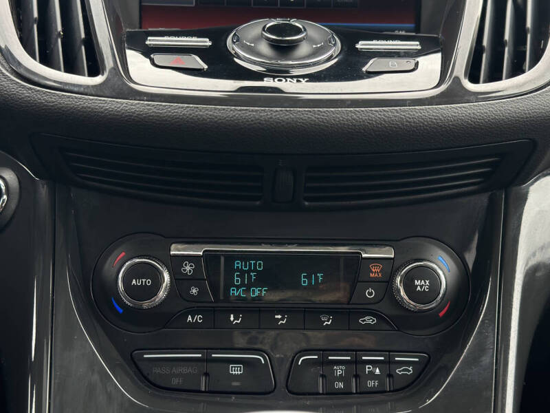 2014 Ford Escape Titanium