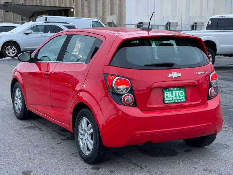 2016 Chevrolet Sonic LT Auto