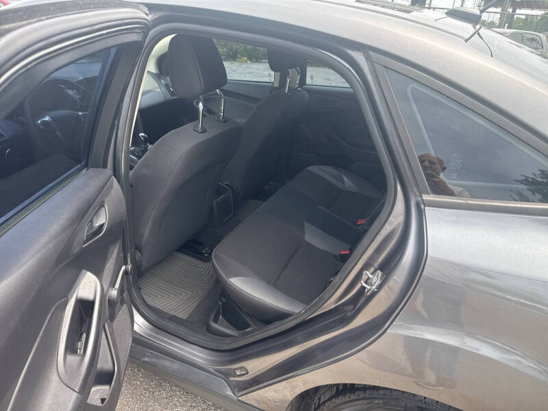 2014 Ford Focus S