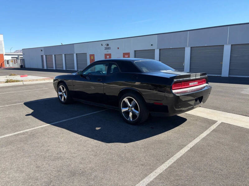 2010 Dodge Challenger SE