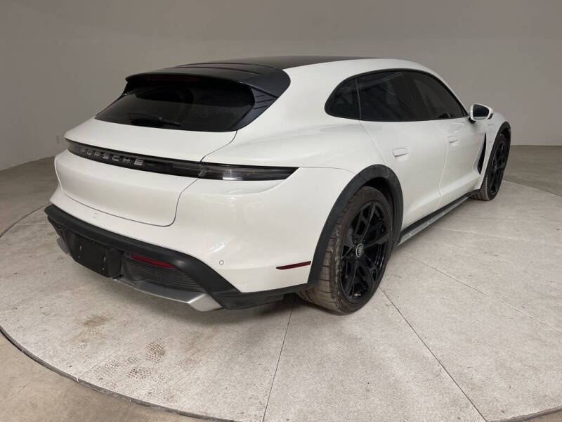 2022 Porsche Taycan 4 Cross Turismo