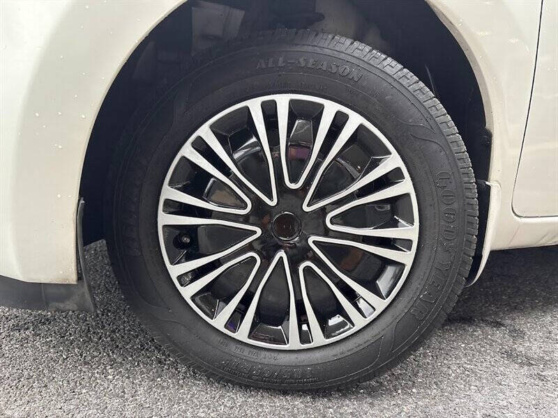 2015 Nissan Versa Note SV