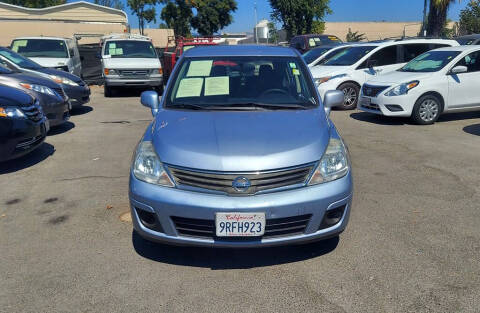 2011 Nissan Versa 1.8 S