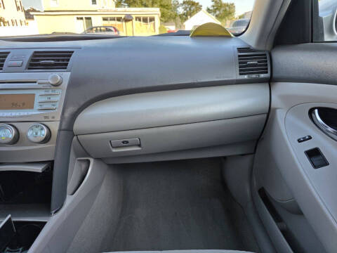 2009 Toyota Camry LE