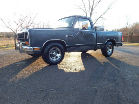 1985 Dodge D150 Pickup