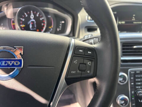 2016 Volvo V60 T5 Premier