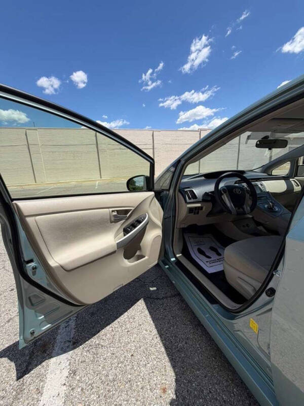 2015 Toyota Prius Two