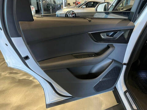 2023 Audi Q7 quattro Prestige 55 TFSI