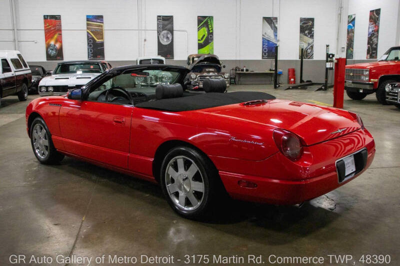 2002 Ford Thunderbird Deluxe
